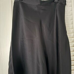 Chic black silk mini.